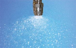 温湿度试验箱怎么控制？